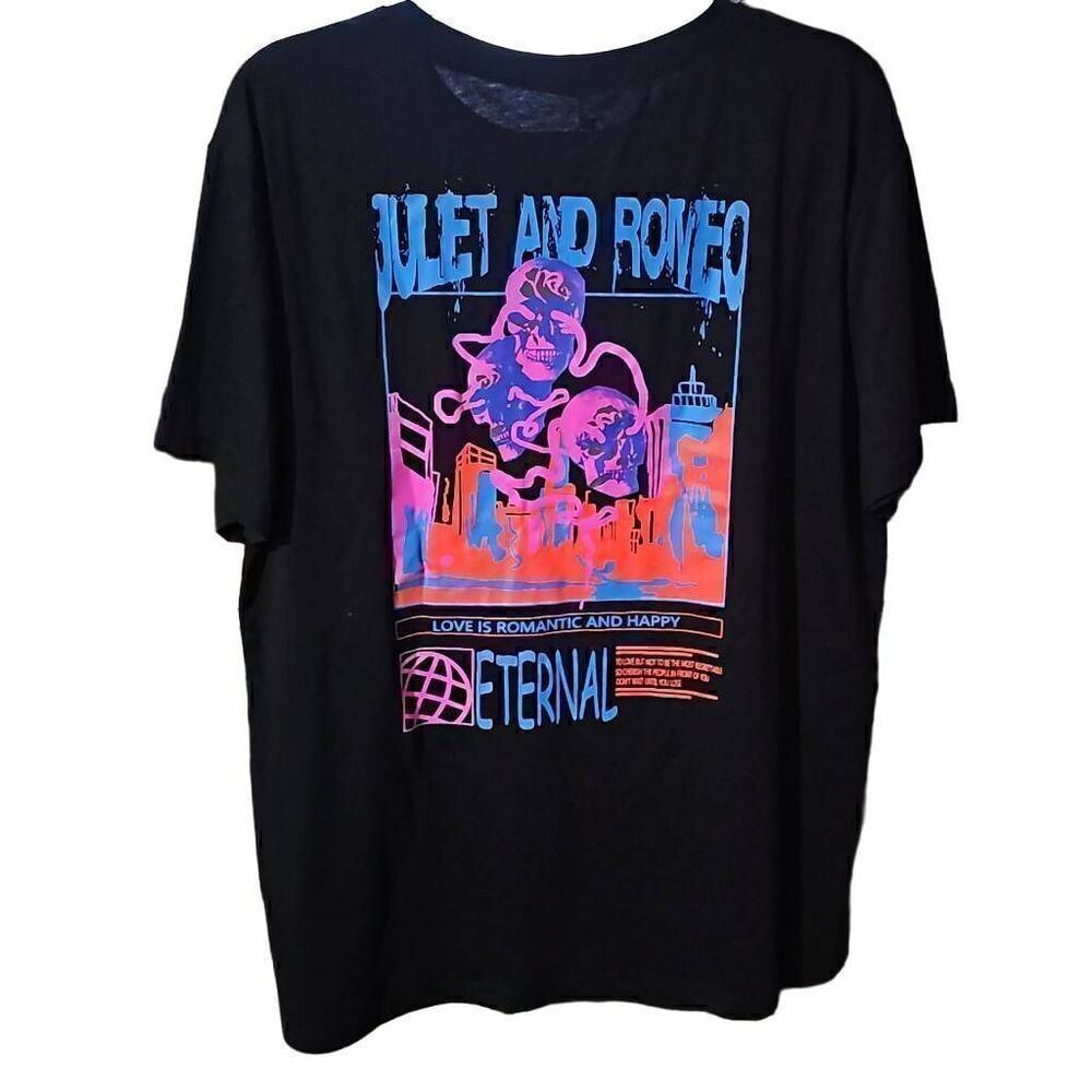 RoMWe Juliet and Romeo graphic T-shirt Size XL NWT
